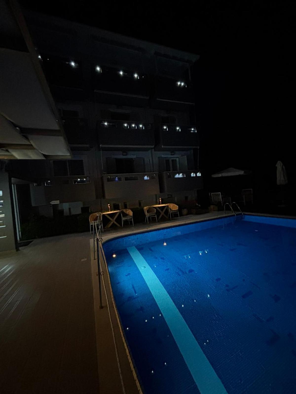 Palmyra Hotel นีดรี ภายนอก รูปภาพ